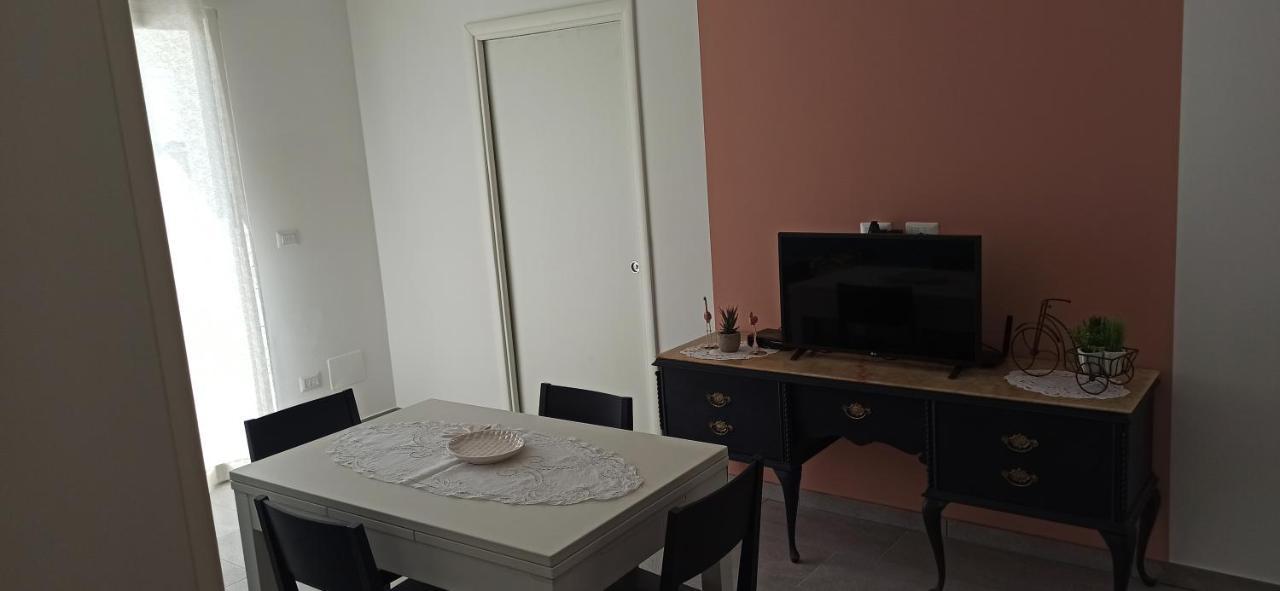 Casa Clara Al Mare Nel Salento Lejlighed Santa Maria al Bagno Eksteriør billede